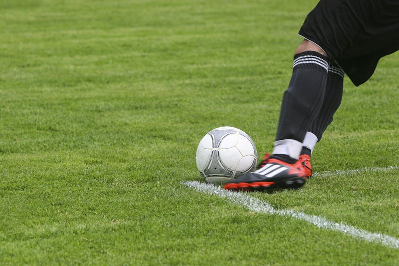 goal kick close up