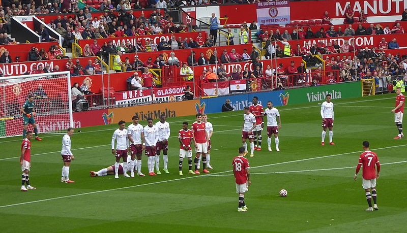 ronaldo free kick man united